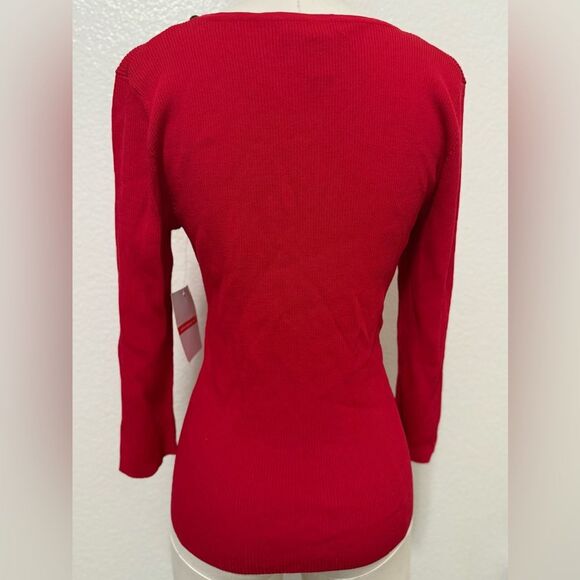 Cable & Gauge Petites, Size L Red Long Sleeve Blouse w/ Embellished Neckline NWT - Picture 2 of 3